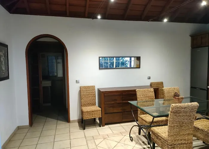 Casa Manuel Iris *